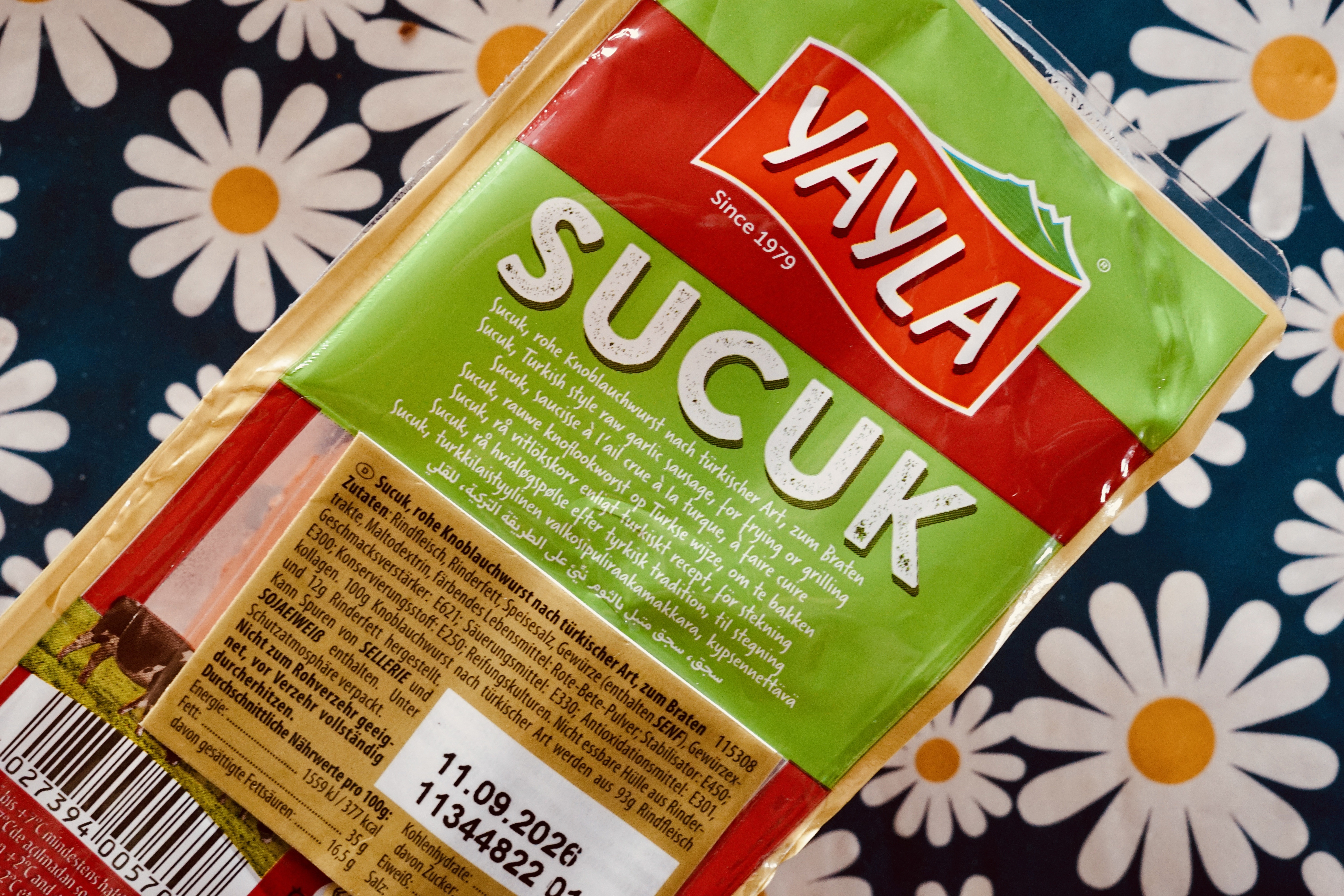 IN FÜRTH: Weekend getaway in Munich? Again? Meh.

IN BINDSLEV: Let's go grocery shopping at Lidl in Hjørring this week. FUCK, YEAH! WOO-WHOO! \o/

Speaking of which, they had this suçuk-like sausage. It's not the same as the real thing, but I'll take it.