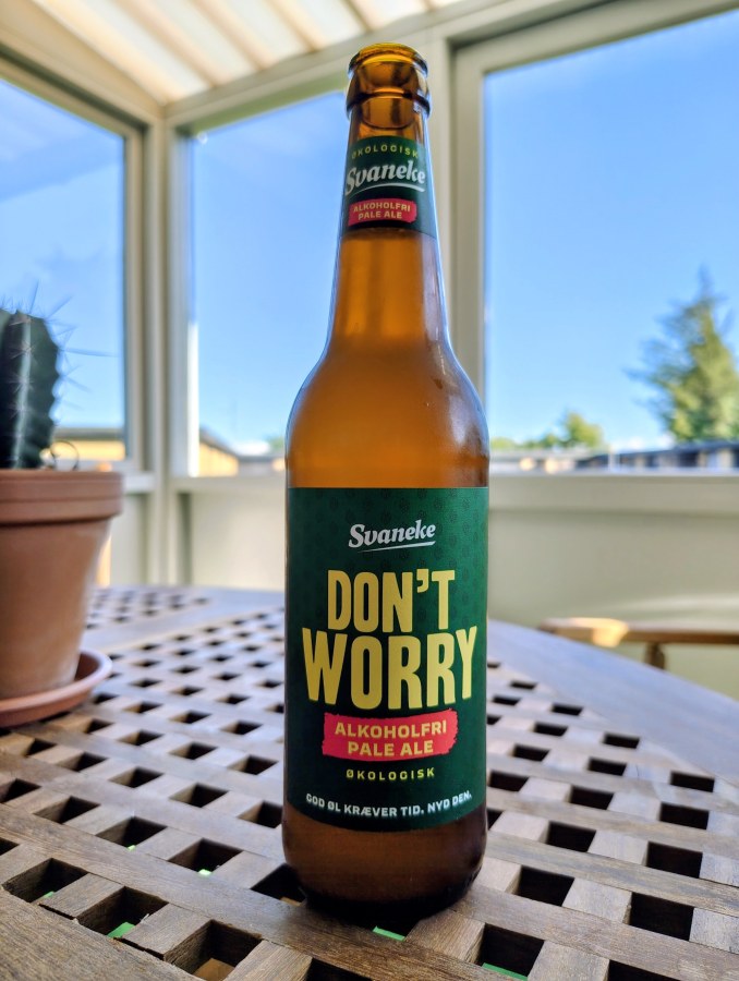 After all the hard work done by others, we decided to reward ourselves with a non-alcoholic IPA. It's the best non-alcoholic beer I've ever tried.