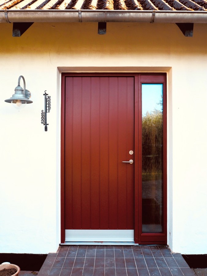 Behold our new door. (You can't behold our new window, though, because it's hard to take a decent snapshot of it.)